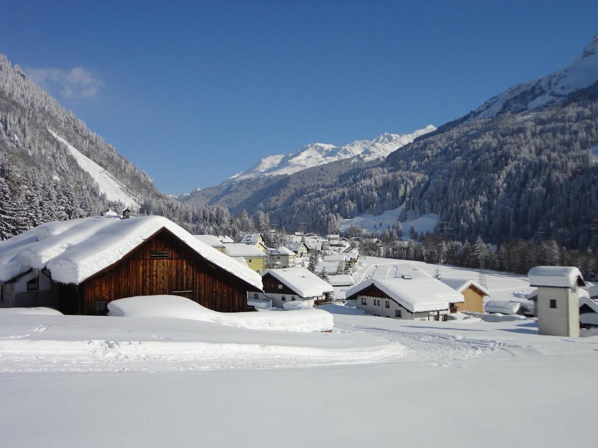 Hotel Maroi Wald am Arlberg Eksteriør billede