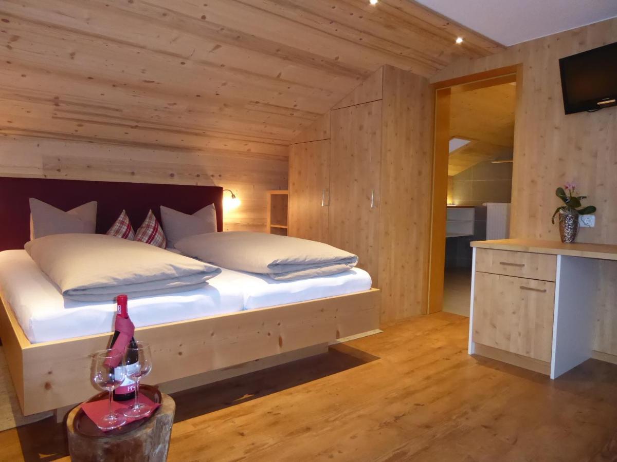 Hotel Maroi Wald am Arlberg Eksteriør billede